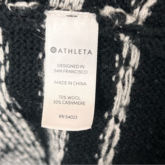 Athleta Wool Cashmere Panorama Point Sweater Wrap Womens Size XL Black - Picture 6 of 16